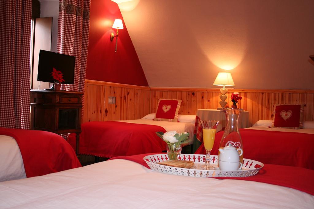 Hotel Boutique Balaitus Sallent de Gállego Esterno foto